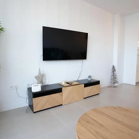 Luxueux Vue Marinsa